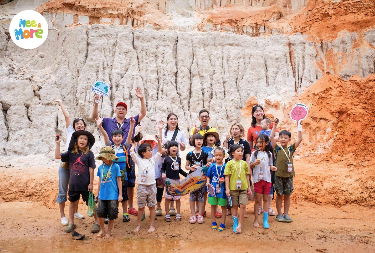 Hoạt động tham quan, khám phá địa chất tại AMAGEO Field Trip Phan Thiết